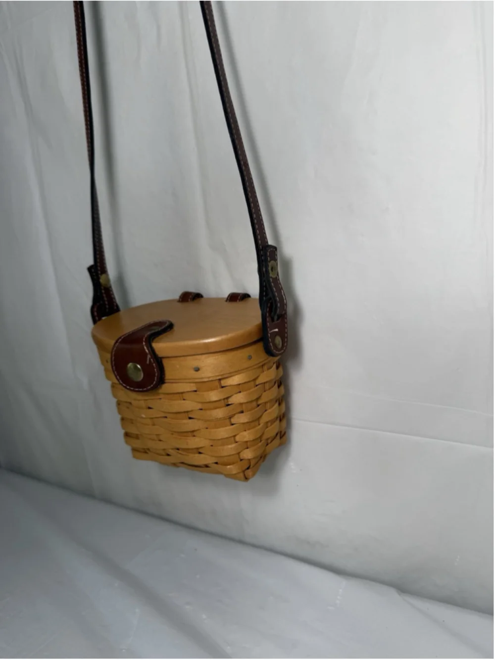 Longaberger Homecoming Bee Station 2000 Kiddie Basket Purse Leather Strap rare